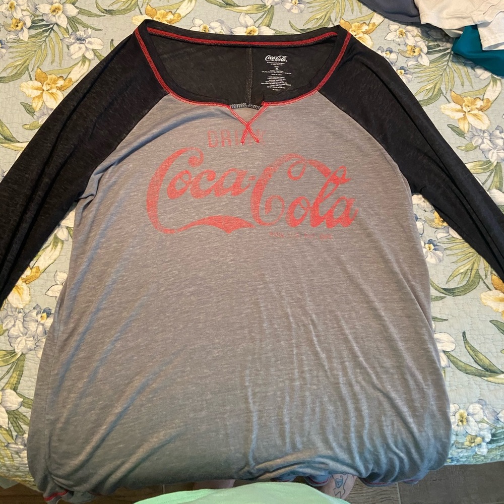 Coca Cola t shirt